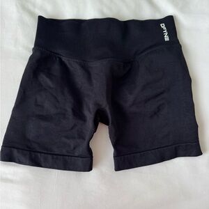 Dfyne Black Biker Shorts for Women